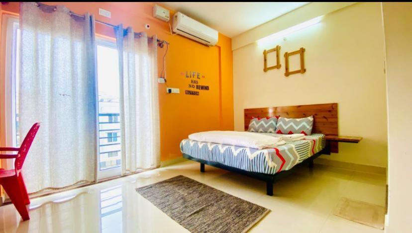 Apartemen 225 m² dengan 1 kamar tidur dan 1 kamar mandi pribadi di Marathahalli Bangalore Bagian luar foto