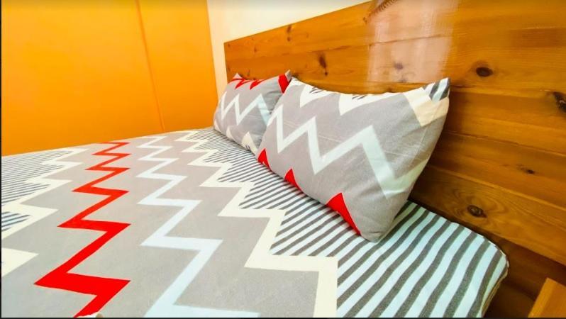 Apartemen 225 m² dengan 1 kamar tidur dan 1 kamar mandi pribadi di Marathahalli Bangalore Bagian luar foto