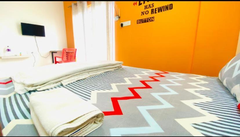 Apartemen 225 m² dengan 1 kamar tidur dan 1 kamar mandi pribadi di Marathahalli Bangalore Bagian luar foto