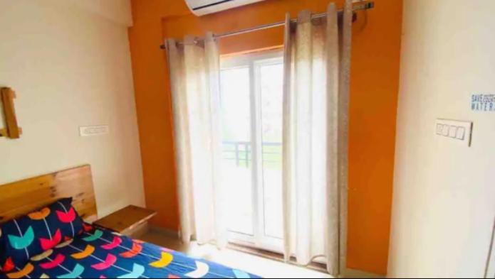 Apartemen 225 m² dengan 1 kamar tidur dan 1 kamar mandi pribadi di Marathahalli Bangalore Bagian luar foto