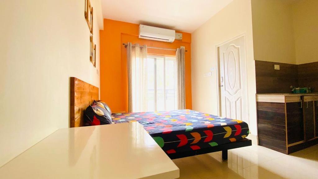 Apartemen 225 m² dengan 1 kamar tidur dan 1 kamar mandi pribadi di Marathahalli Bangalore Bagian luar foto