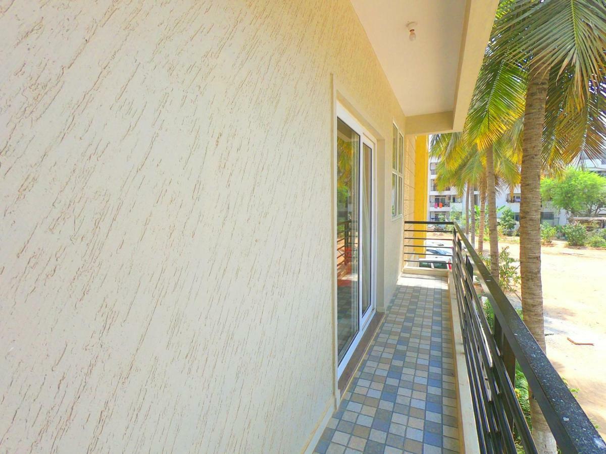 Apartemen 225 m² dengan 1 kamar tidur dan 1 kamar mandi pribadi di Marathahalli Bangalore Bagian luar foto