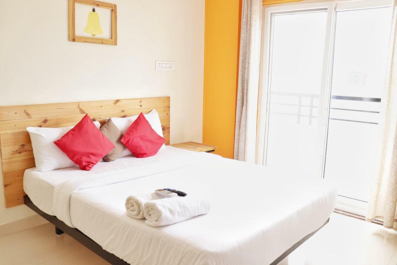 Apartemen 225 m² dengan 1 kamar tidur dan 1 kamar mandi pribadi di Marathahalli Bangalore Bagian luar foto